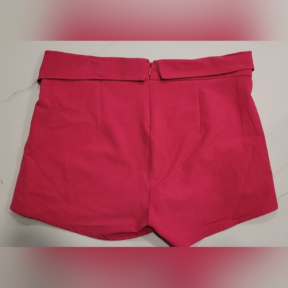 3 for $15 Cute asymmetrical shorts - Picture 3 of 3